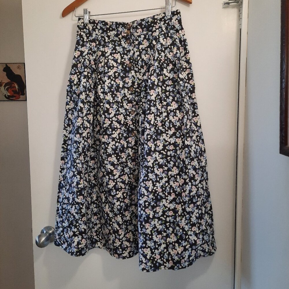 H&M Floral Midi Button Skirt, Size 8